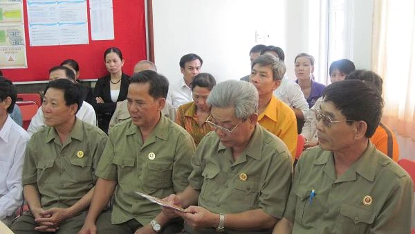 Boc Tham Trung Thuong T6 2009